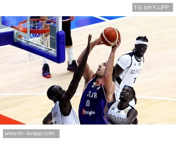 斯波力挺约维奇尽管投篮失准依然展现重要价值与自信心不减